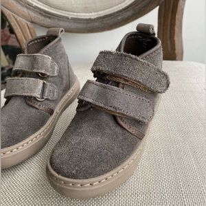 Cienta grey toddler boys sz 8 (EU 25) suede/leather sneaker boots. Spanish brand